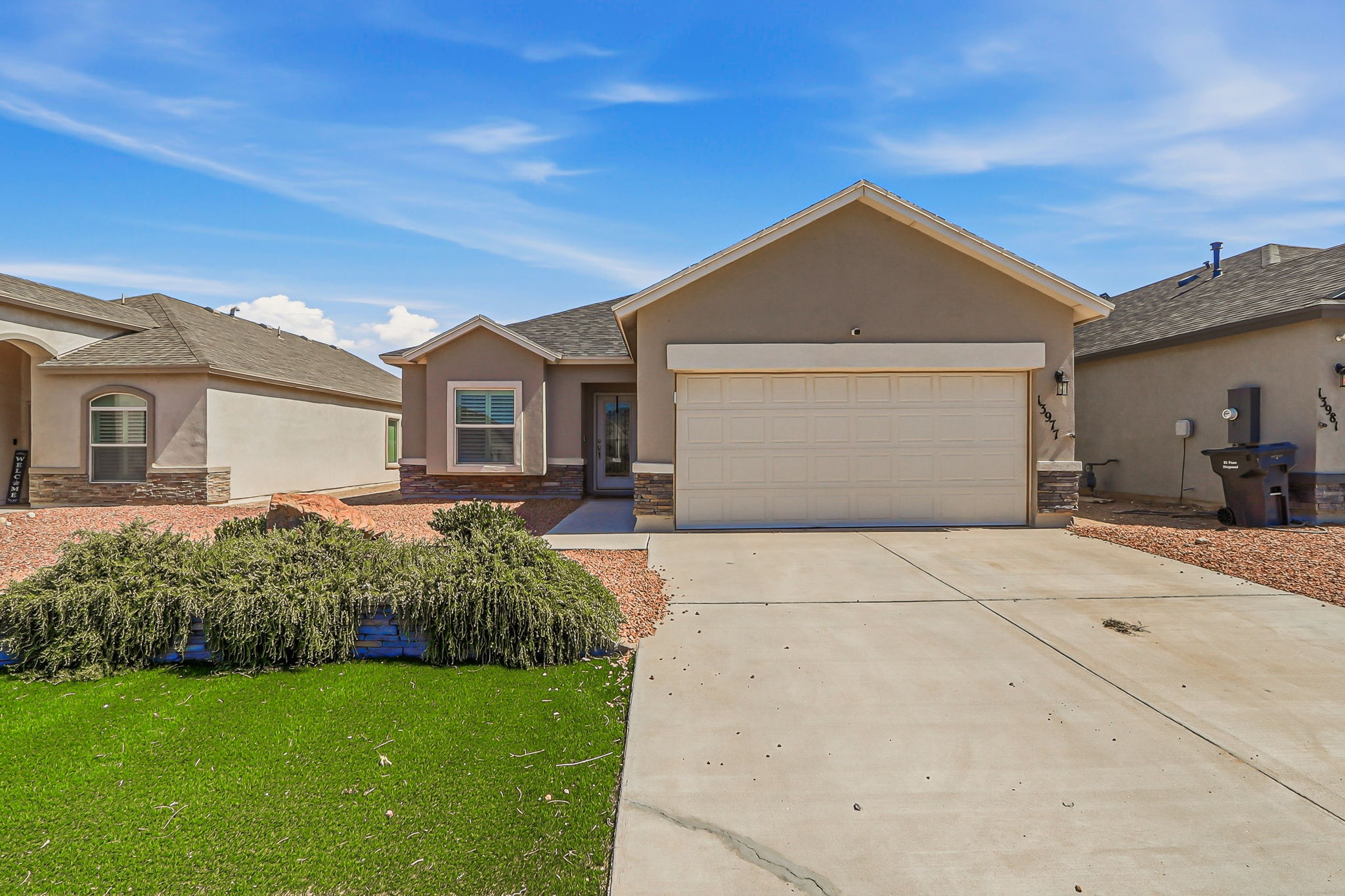 13877 Margaret Ponce Avenue
